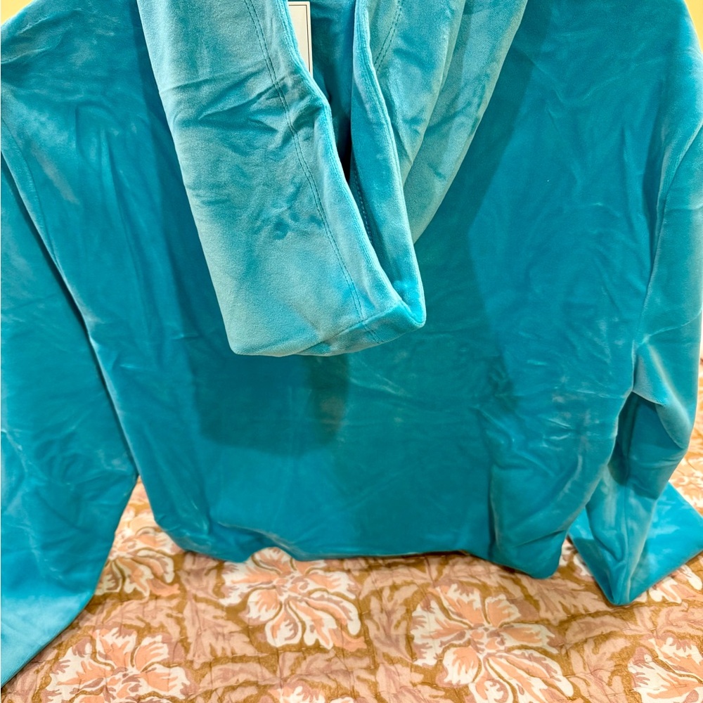 Juicy Couture Luxe Velour Pullover
Hoodie Tracksuit in Size L - Picture 7 of 16